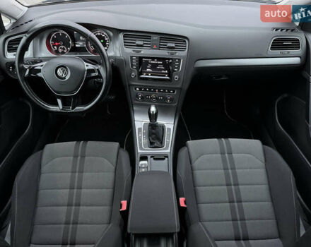 Синій Фольксваген Гольф, об'ємом двигуна 1.6 л та пробігом 283 тис. км за 11300 $, фото 21 на Automoto.ua