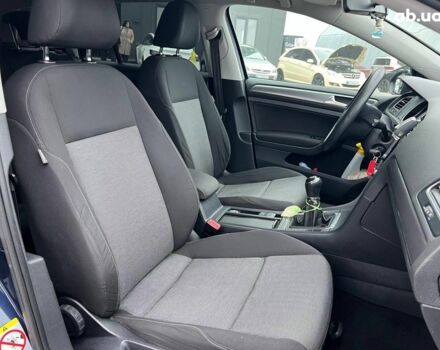 Синий Фольксваген Гольф, объемом двигателя 1.6 л и пробегом 252 тыс. км за 9990 $, фото 37 на Automoto.ua