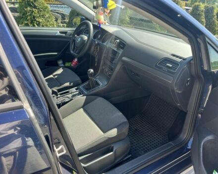 Синий Фольксваген Гольф, объемом двигателя 1.6 л и пробегом 255 тыс. км за 9500 $, фото 2 на Automoto.ua