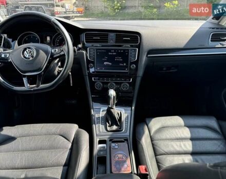 Синий Фольксваген Гольф, объемом двигателя 1.97 л и пробегом 289 тыс. км за 12500 $, фото 20 на Automoto.ua