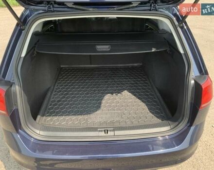 Синий Фольксваген Гольф, объемом двигателя 1.6 л и пробегом 346 тыс. км за 9900 $, фото 12 на Automoto.ua