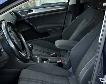 Синий Фольксваген Гольф, объемом двигателя 1.6 л и пробегом 320 тыс. км за 9500 $, фото 10 на Automoto.ua