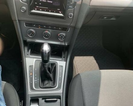 Синий Фольксваген Гольф, объемом двигателя 1.6 л и пробегом 346 тыс. км за 9900 $, фото 18 на Automoto.ua