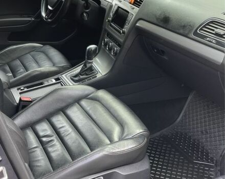 Синий Фольксваген Гольф, объемом двигателя 1.4 л и пробегом 241 тыс. км за 8800 $, фото 8 на Automoto.ua