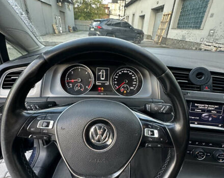 Синий Фольксваген Гольф, объемом двигателя 1.6 л и пробегом 320 тыс. км за 9500 $, фото 6 на Automoto.ua