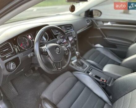 Фольксваген Гольф 2014 в Хмельницком на Automoto.ua Синий Фольксваген Гольф, объемом двигателя 1.6 л и пробегом 264 тыс. км за 11800 $, фото 7 на Automoto.ua