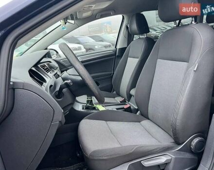 Синій Фольксваген Гольф, об'ємом двигуна 1.6 л та пробігом 252 тис. км за 9990 $, фото 18 на Automoto.ua