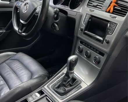 Синий Фольксваген Гольф, объемом двигателя 1.4 л и пробегом 241 тыс. км за 8800 $, фото 7 на Automoto.ua