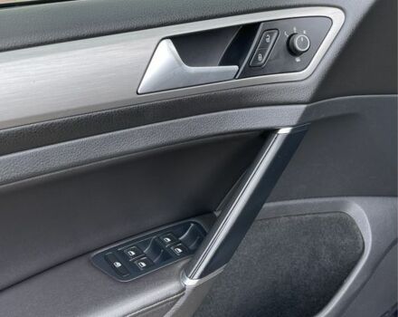 Синий Фольксваген Гольф, объемом двигателя 1.4 л и пробегом 241 тыс. км за 8800 $, фото 10 на Automoto.ua