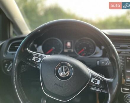 Фольксваген Гольф 2014 в Хмельницком на Automoto.ua Синий Фольксваген Гольф, объемом двигателя 1.6 л и пробегом 264 тыс. км за 11800 $, фото 12 на Automoto.ua