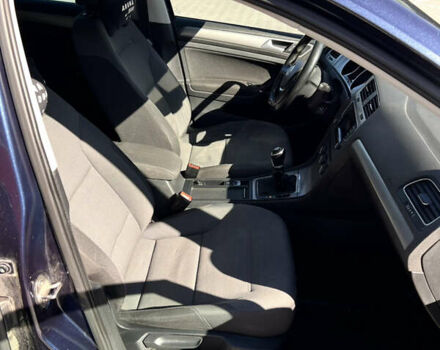 Синій Фольксваген Гольф, об'ємом двигуна 1.6 л та пробігом 264 тис. км за 10500 $, фото 7 на Automoto.ua