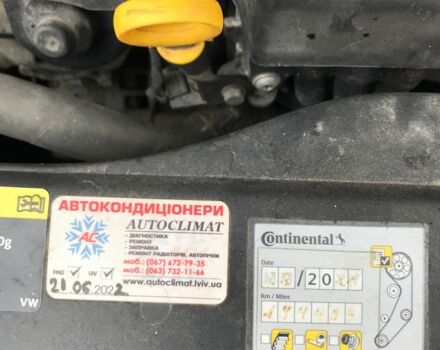 Синій Фольксваген Гольф, об'ємом двигуна 1.6 л та пробігом 245 тис. км за 10150 $, фото 19 на Automoto.ua