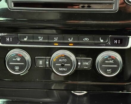 Синий Фольксваген Гольф, объемом двигателя 2 л и пробегом 205 тыс. км за 11200 $, фото 21 на Automoto.ua