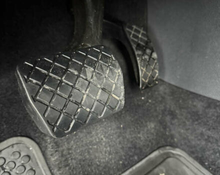 Синий Фольксваген Гольф, объемом двигателя 1.97 л и пробегом 145 тыс. км за 15000 $, фото 19 на Automoto.ua