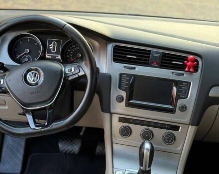 Фольксваген Гольф 2015 в Виннице на Automoto.ua Синий Фольксваген Гольф, объемом двигателя 1.97 л и пробегом 290 тыс. км за 11300 $, фото 5 на Automoto.ua
