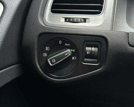 Синий Фольксваген Гольф, объемом двигателя 1.6 л и пробегом 277 тыс. км за 9400 $, фото 20 на Automoto.ua