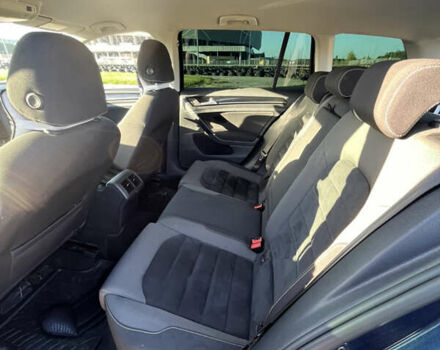 Синий Фольксваген Гольф, объемом двигателя 1.97 л и пробегом 260 тыс. км за 11999 $, фото 1 на Automoto.ua