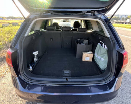 Синий Фольксваген Гольф, объемом двигателя 1.97 л и пробегом 260 тыс. км за 11999 $, фото 4 на Automoto.ua