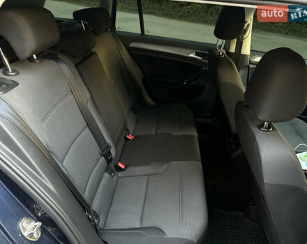 Синий Фольксваген Гольф, объемом двигателя 1.6 л и пробегом 277 тыс. км за 9400 $, фото 36 на Automoto.ua