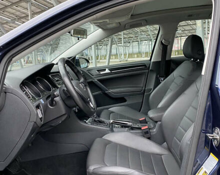 Синий Фольксваген Гольф, объемом двигателя 1.97 л и пробегом 197 тыс. км за 14400 $, фото 19 на Automoto.ua