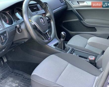 Синій Фольксваген Гольф, об'ємом двигуна 1.6 л та пробігом 365 тис. км за 9750 $, фото 29 на Automoto.ua