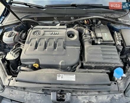 Синий Фольксваген Гольф, объемом двигателя 1.97 л и пробегом 106 тыс. км за 14000 $, фото 2 на Automoto.ua