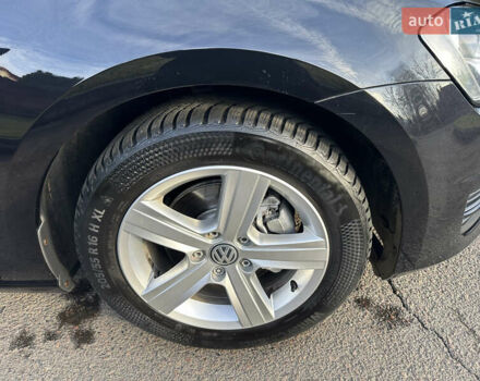 Синій Фольксваген Гольф, об'ємом двигуна 1.97 л та пробігом 255 тис. км за 12700 $, фото 13 на Automoto.ua