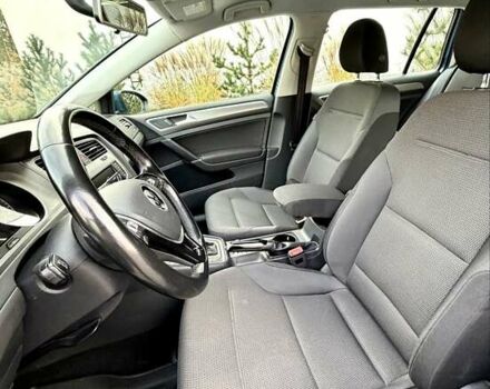 Синий Фольксваген Гольф, объемом двигателя 2 л и пробегом 60 тыс. км за 14000 $, фото 12 на Automoto.ua