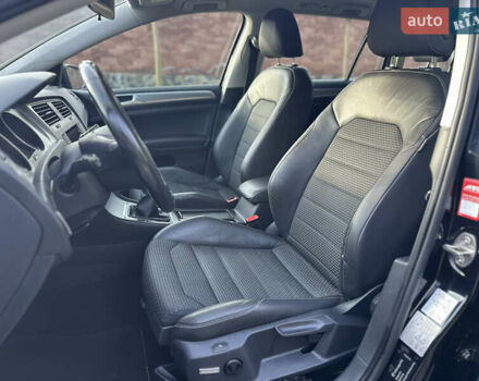 Синій Фольксваген Гольф, об'ємом двигуна 1.97 л та пробігом 255 тис. км за 12700 $, фото 15 на Automoto.ua