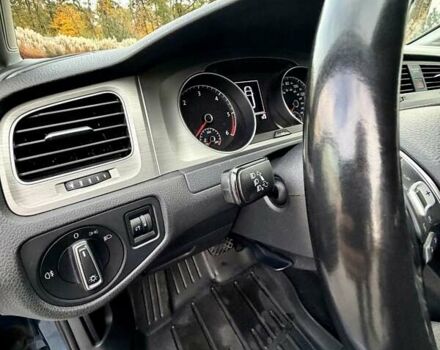 Синий Фольксваген Гольф, объемом двигателя 2 л и пробегом 60 тыс. км за 14000 $, фото 11 на Automoto.ua