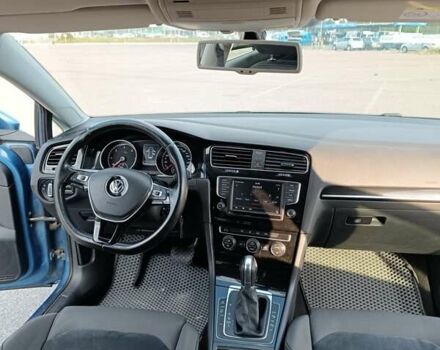 Синій Фольксваген Гольф, об'ємом двигуна 1.6 л та пробігом 238 тис. км за 11800 $, фото 10 на Automoto.ua