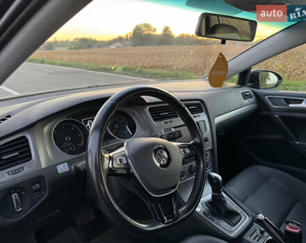 Синий Фольксваген Гольф, объемом двигателя 1.97 л и пробегом 152 тыс. км за 11000 $, фото 5 на Automoto.ua