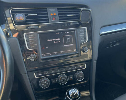 Синий Фольксваген Гольф, объемом двигателя 1.97 л и пробегом 260 тыс. км за 11999 $, фото 12 на Automoto.ua