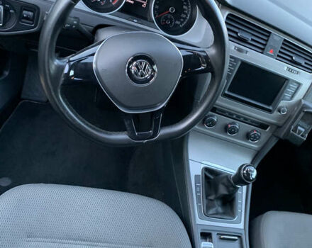 Синий Фольксваген Гольф, объемом двигателя 1.6 л и пробегом 205 тыс. км за 10950 $, фото 16 на Automoto.ua