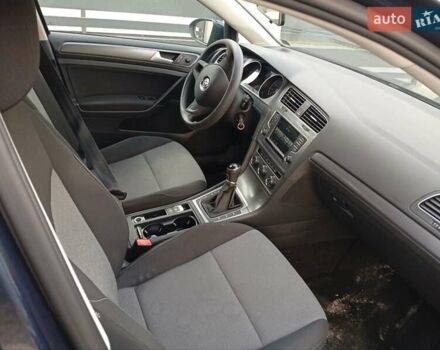 Синий Фольксваген Гольф, объемом двигателя 1.6 л и пробегом 280 тыс. км за 9450 $, фото 12 на Automoto.ua