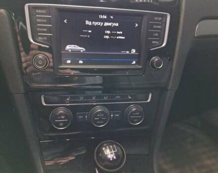 Синий Фольксваген Гольф, объемом двигателя 1.6 л и пробегом 248 тыс. км за 12500 $, фото 11 на Automoto.ua