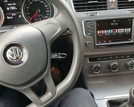 Синий Фольксваген Гольф, объемом двигателя 1.6 л и пробегом 280 тыс. км за 9450 $, фото 16 на Automoto.ua