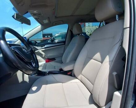 Синий Фольксваген Гольф, объемом двигателя 1.78 л и пробегом 122 тыс. км за 12500 $, фото 4 на Automoto.ua