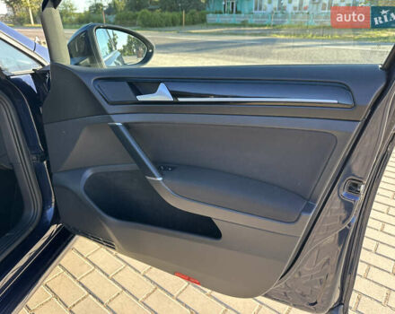 Фольксваген Гольф 2016 в Червонограде на Automoto.ua Синий Фольксваген Гольф, объемом двигателя 1.6 л и пробегом 278 тыс. км за 12005 $, фото 35 на Automoto.ua