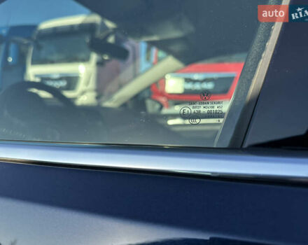 Фольксваген Гольф 2016 в Червонограде на Automoto.ua Синий Фольксваген Гольф, объемом двигателя 1.6 л и пробегом 278 тыс. км за 12005 $, фото 86 на Automoto.ua