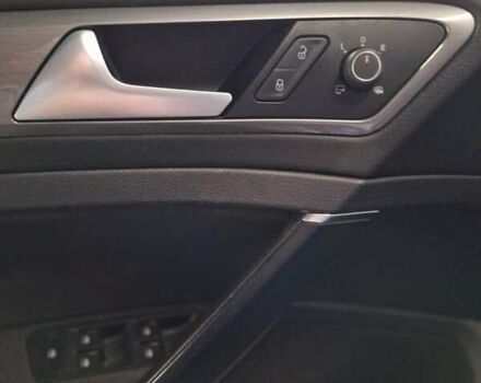 Синий Фольксваген Гольф, объемом двигателя 1.6 л и пробегом 248 тыс. км за 12500 $, фото 9 на Automoto.ua