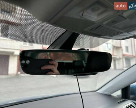 Синий Фольксваген Гольф, объемом двигателя 1.6 л и пробегом 205 тыс. км за 12800 $, фото 22 на Automoto.ua