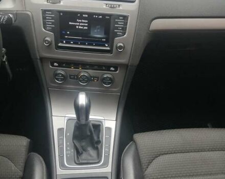 Синий Фольксваген Гольф, объемом двигателя 1.6 л и пробегом 262 тыс. км за 11800 $, фото 2 на Automoto.ua