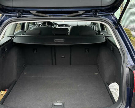 Синій Фольксваген Гольф, об'ємом двигуна 1.6 л та пробігом 263 тис. км за 10800 $, фото 13 на Automoto.ua