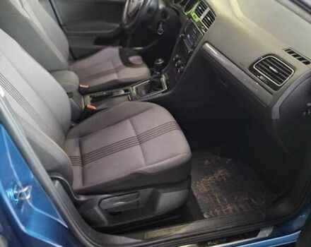 Синий Фольксваген Гольф, объемом двигателя 1.6 л и пробегом 248 тыс. км за 12500 $, фото 7 на Automoto.ua