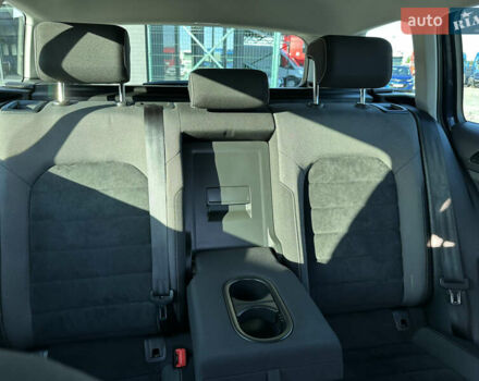 Фольксваген Гольф 2016 в Червонограде на Automoto.ua Синий Фольксваген Гольф, объемом двигателя 1.6 л и пробегом 278 тыс. км за 12005 $, фото 50 на Automoto.ua