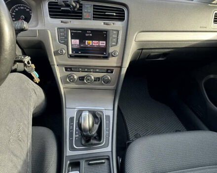 Синий Фольксваген Гольф, объемом двигателя 1.6 л и пробегом 162 тыс. км за 12200 $, фото 6 на Automoto.ua