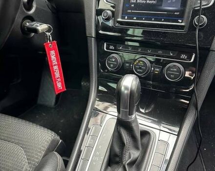 Синий Фольксваген Гольф, объемом двигателя 1.6 л и пробегом 205 тыс. км за 12800 $, фото 15 на Automoto.ua