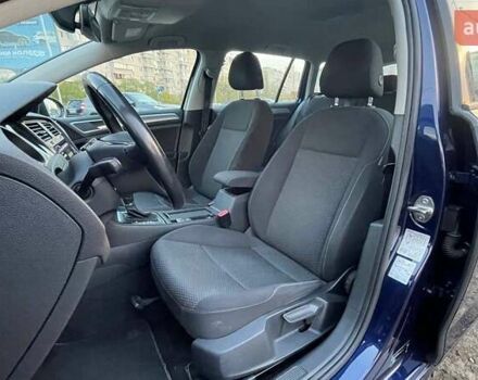 Синий Фольксваген Гольф, объемом двигателя 1.6 л и пробегом 239 тыс. км за 12990 $, фото 8 на Automoto.ua