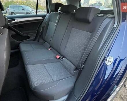 Синий Фольксваген Гольф, объемом двигателя 1.6 л и пробегом 239 тыс. км за 12990 $, фото 9 на Automoto.ua